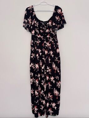Torrid Jumpsuit Black Floral Wide Leg Cropped Vacation Date Night